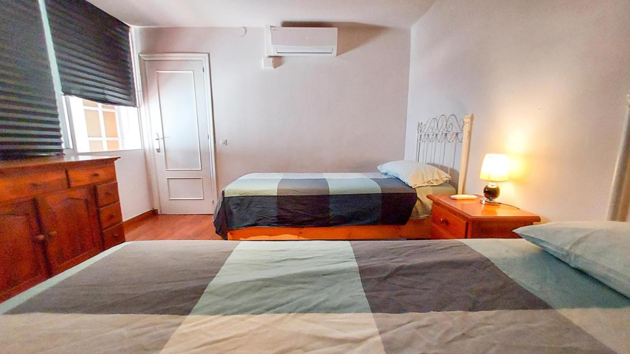 Apartamento Rubens Suite Atico Seville Luaran gambar