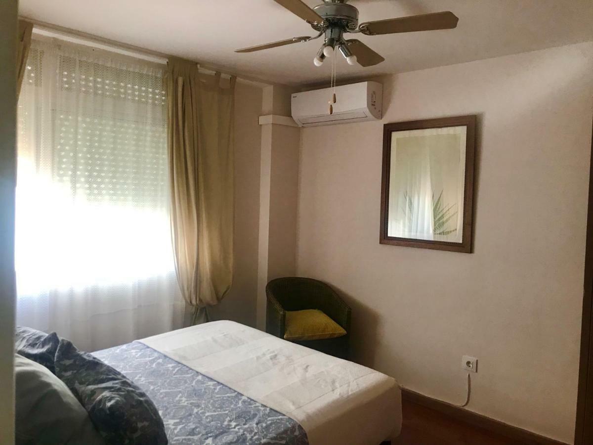 Apartamento Rubens Suite Atico Seville Luaran gambar